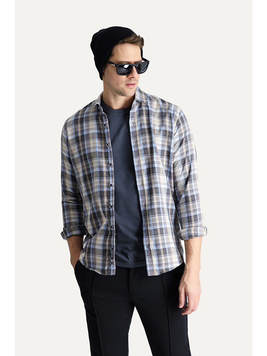 Gri Uzun Kol Slim Fit Dar Kesim Ekose Oduncu Pamuklu Kolay Ütülenebilir Gömlek