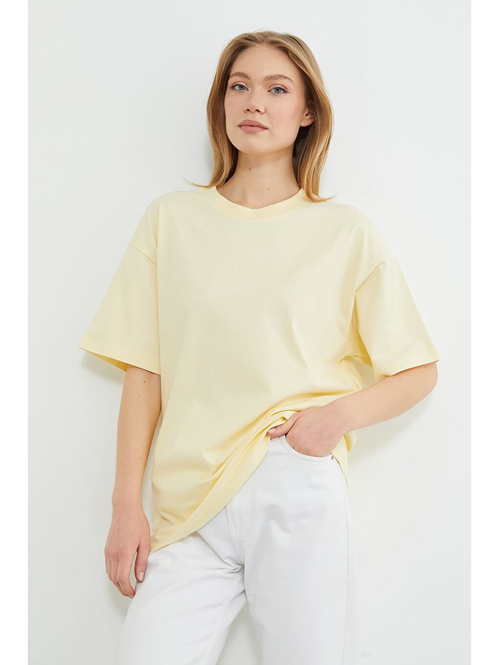 Sarı Basic Bisiklet Yaka Oversize Tişört-1