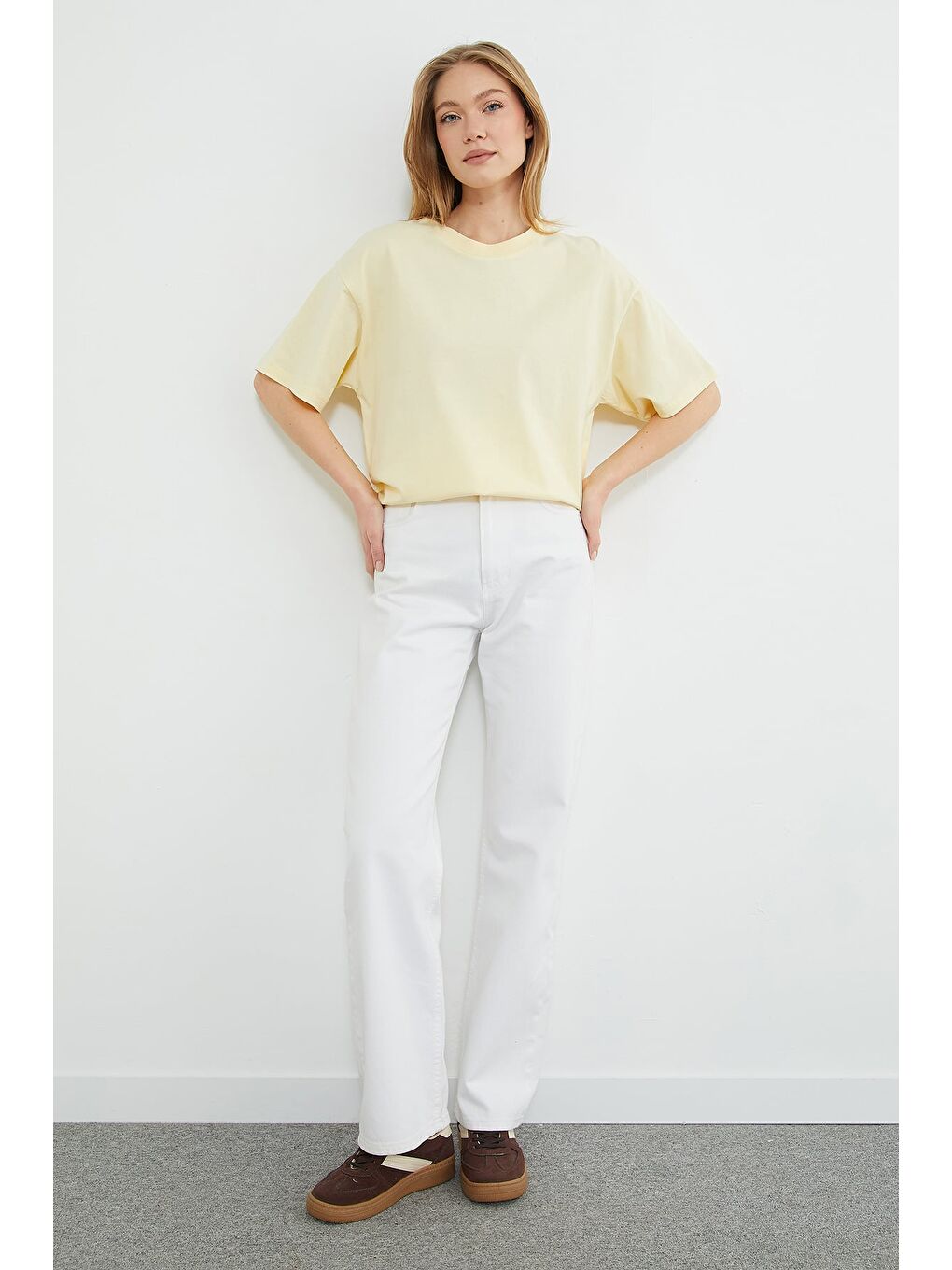 Sarı Basic Bisiklet Yaka Oversize Tişört-3