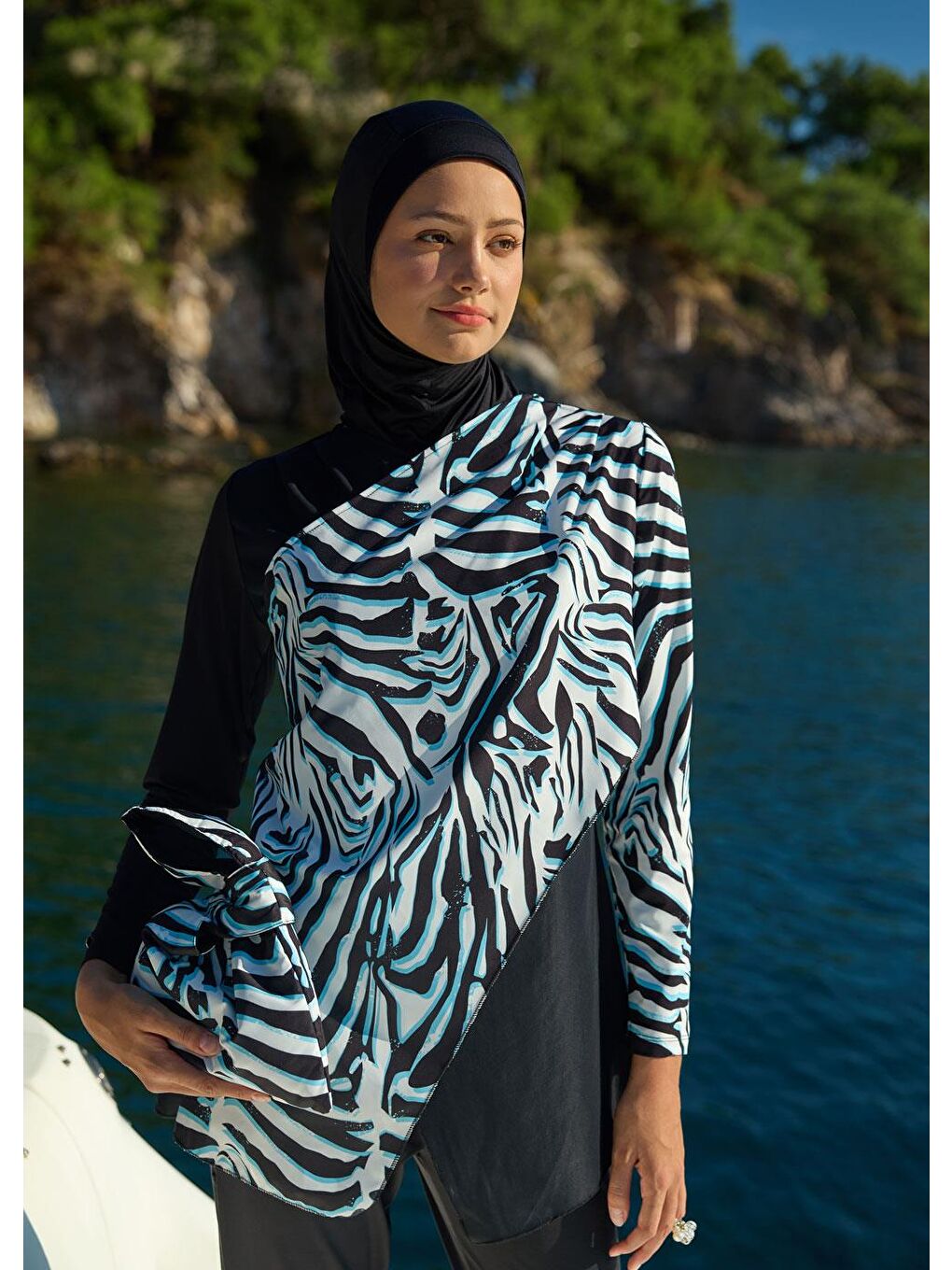 Karışık Zebra Kapalı Mayo Üstü