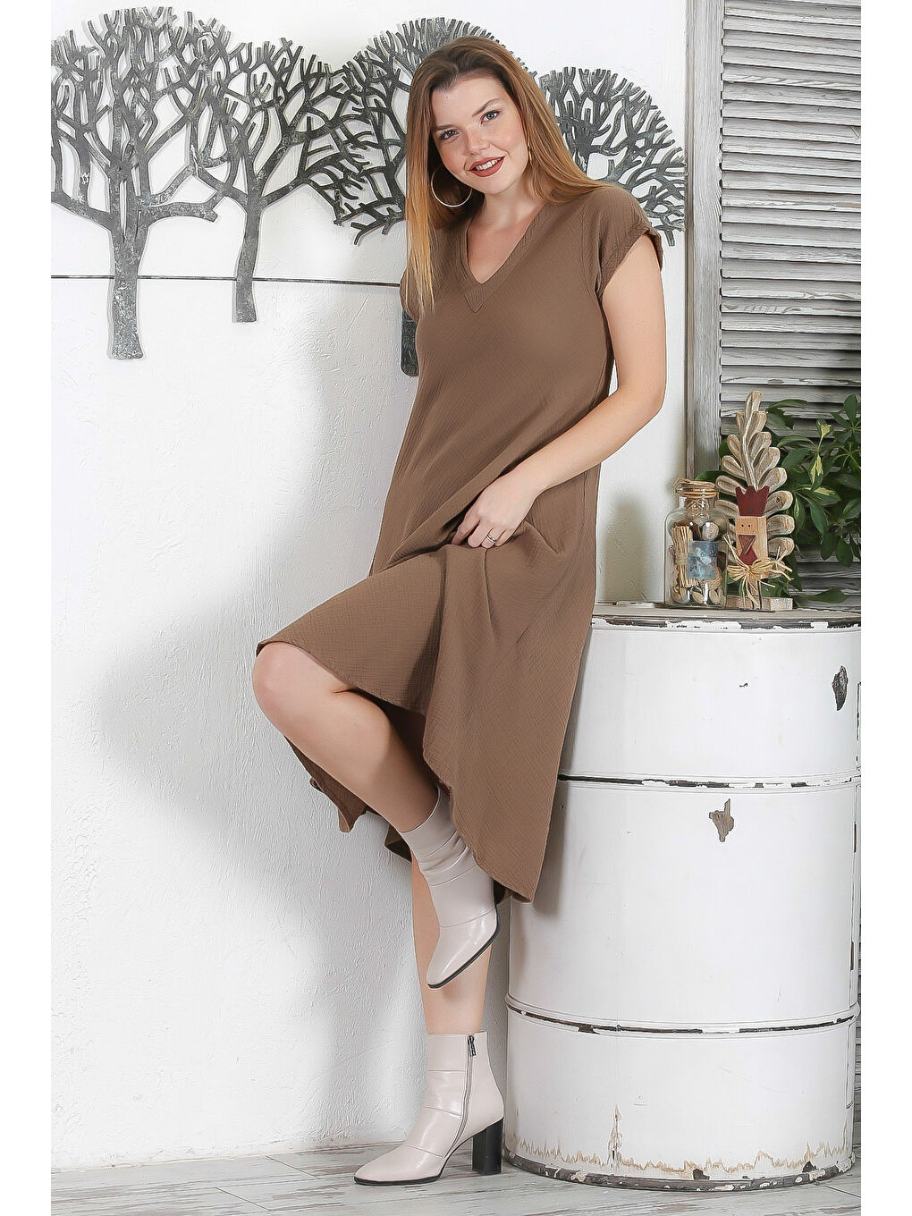 Kahverengi Açık Kahve V Yaka Düşük Kol Casual Müslin Dokuma Elbise-5