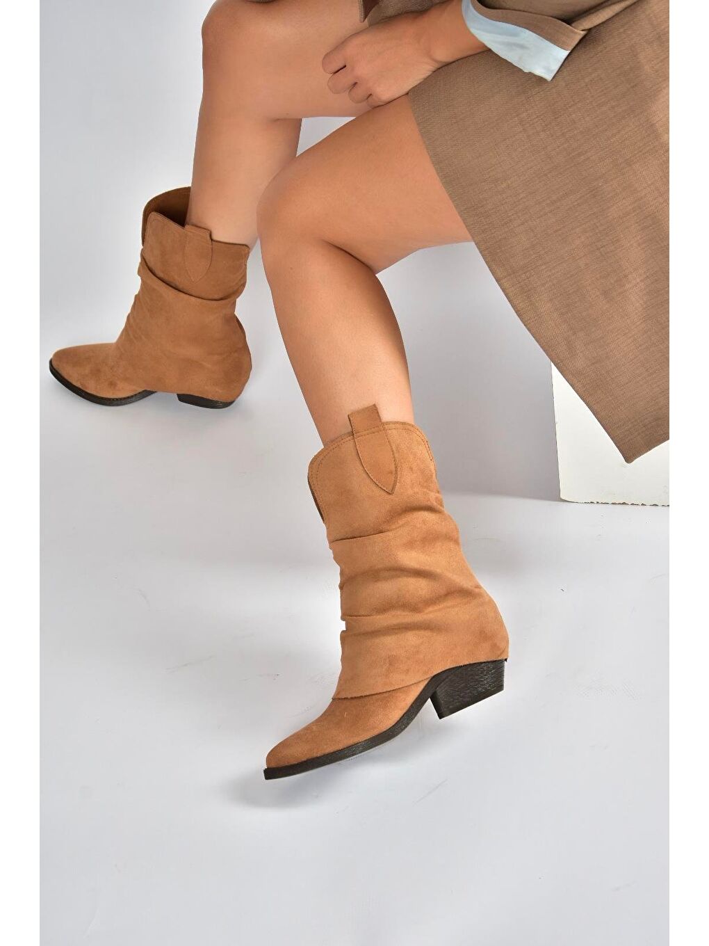 Kahverengi Taba Kadın Bot V404041002-2