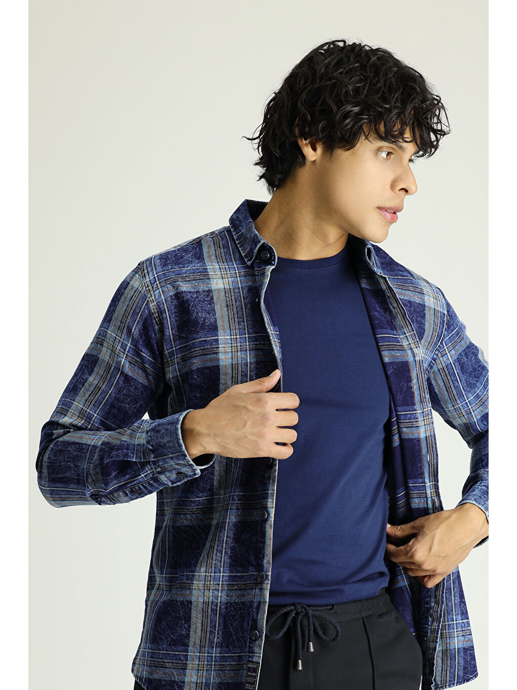 Lacivert Uzun Kol Slim Fit Dar Kesim Ekose Spor Pamuk Gömlek-1