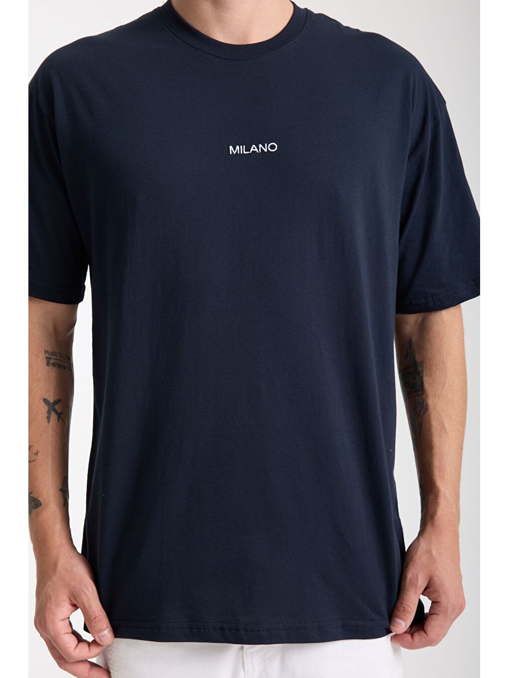 Erkek Lacivert Milano Nakış Yazılı Oversize Bisiklet Yaka Tişört-2
