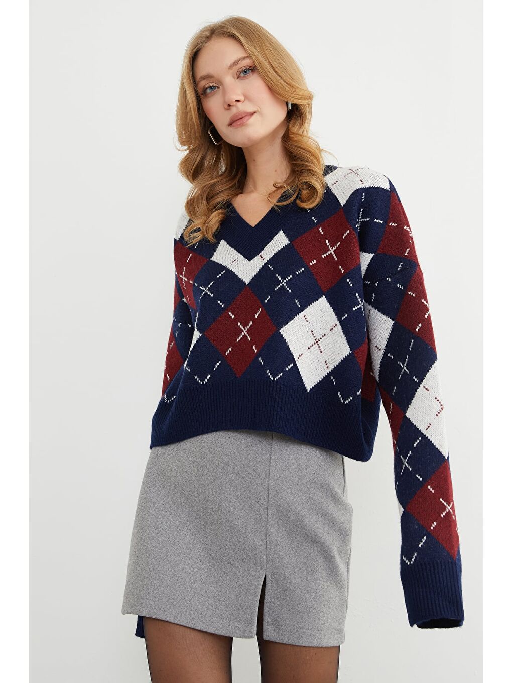 Lacivert Baklava Desenli V Yaka Triko Kazak-4