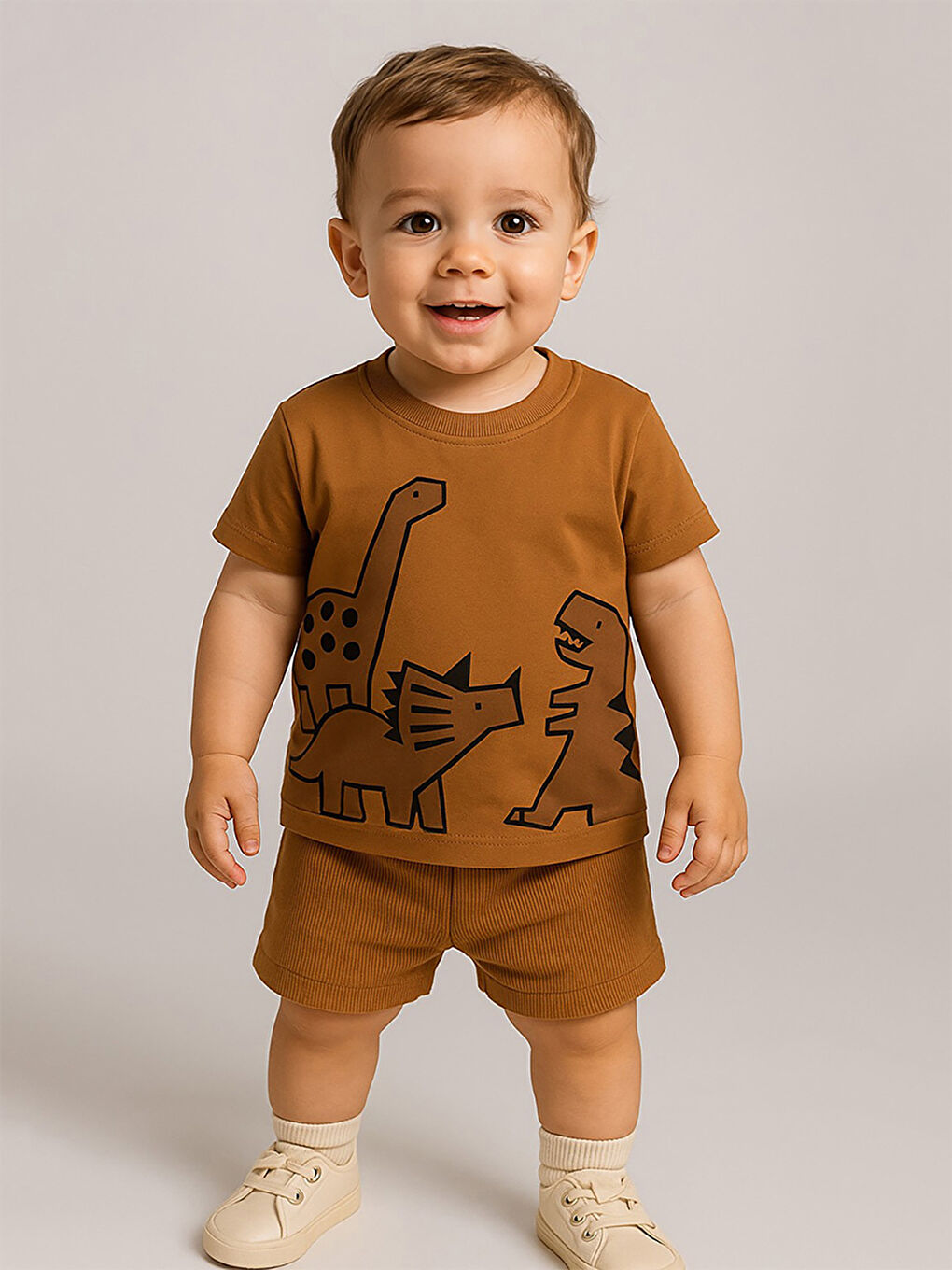 Kahverengi Dinozor Erkek Bebek T-shirt Kaşkorse Şort Takım