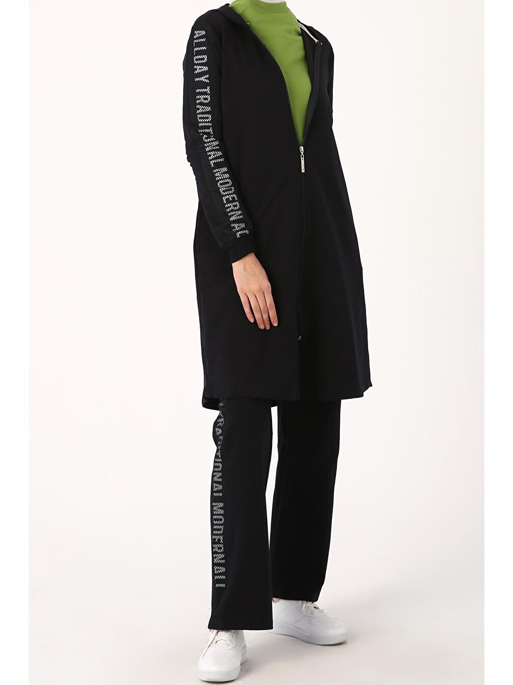 Lacivert Baskılı Fileli Eşofman Takımı-2