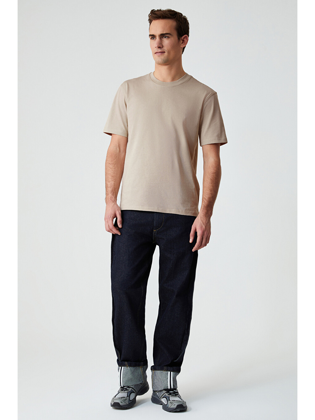 Bej Solo Erkek %100 Organik Pamuklu Kalın Dokulu Comfort Fit Bisiklet Yakalı AÇIK BEJ T-Shirt-3