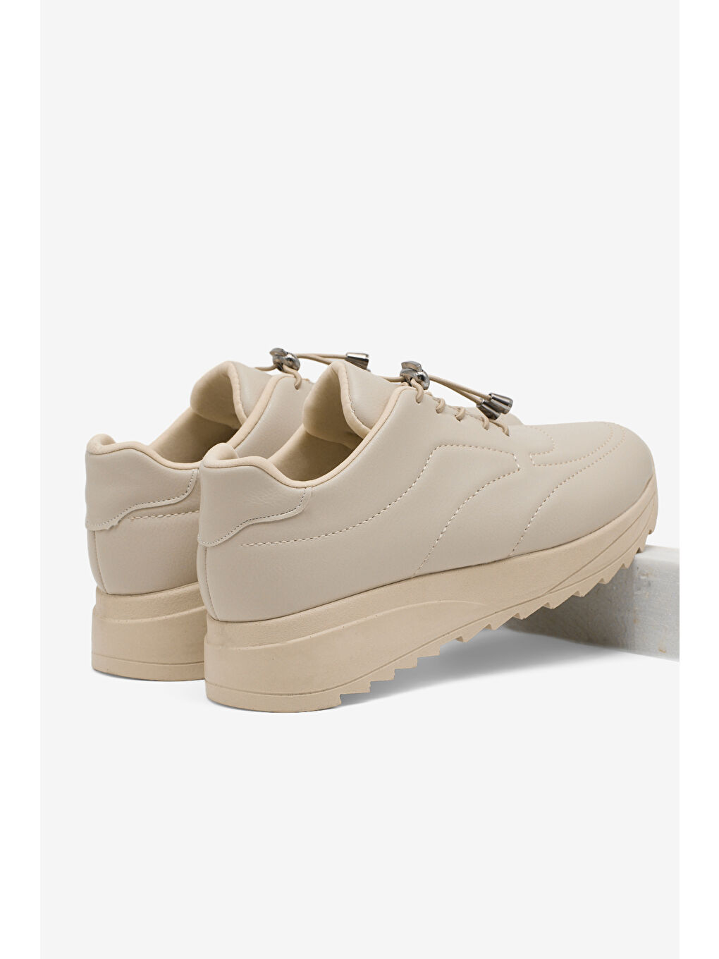 Kadın Bej Rahat Kalıp Bağcıklı Kadın Ayakkabı-3