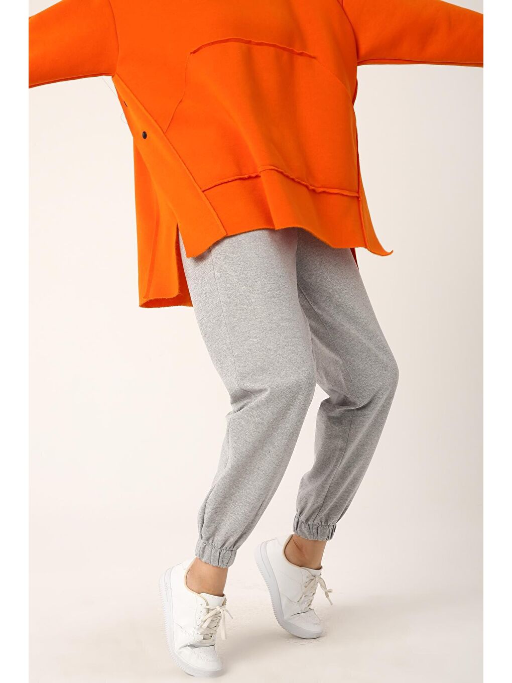 Gri Melanj Yüksek Bel Paçası Lastikli Penye Eşofman Altı