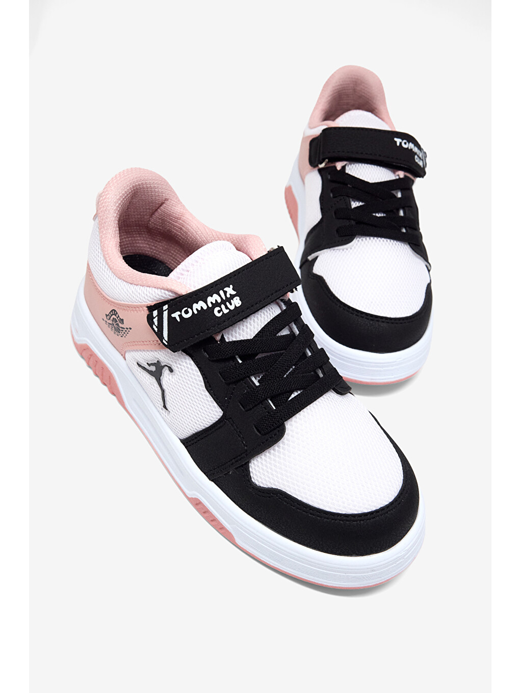 Çocuk Unisex Siyah Pudra Rahat Kalıp Ortopedik Cırtlı Sneaker-1