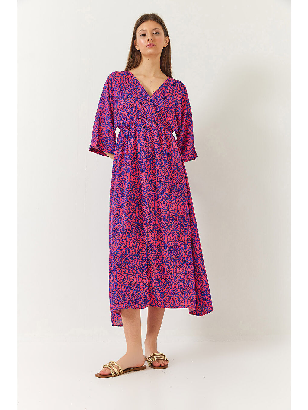 Mor Kadın Kruvaze V Yaka Önden Yırtmaç Detaylı Desenli Elbise-2