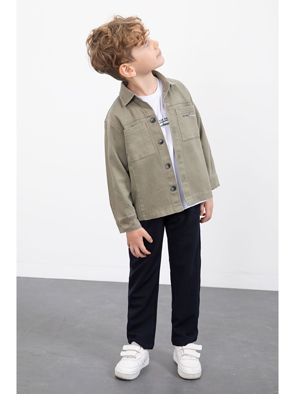 Haki Yazılı Düğmeli Gömlekli Erkek Çocuk Pantolonlu 3lü Takım 23372-4