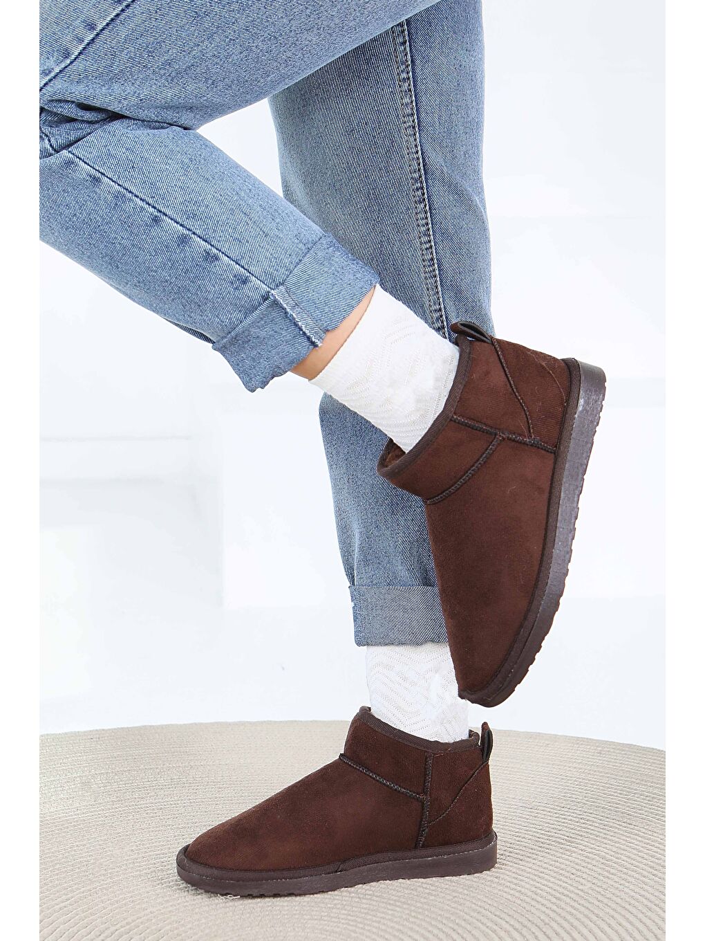 Kahverengi Kadın Kahve İçi Pelüş Yarım Süet Bot - 27784-KAHVE