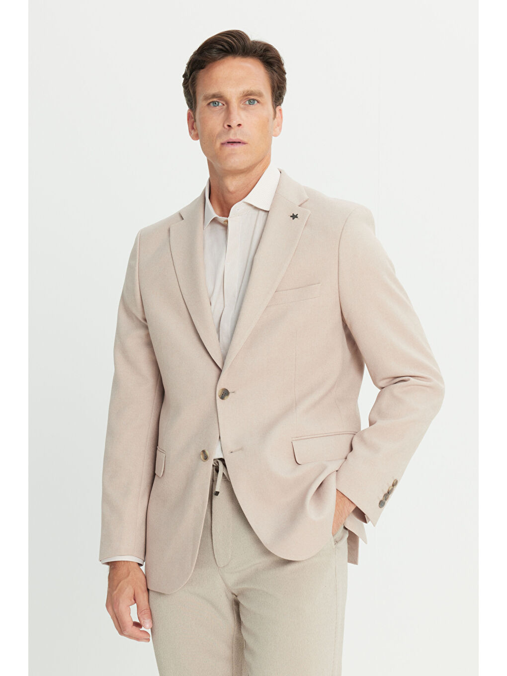 Erkek Bej Dar Kesim Mono Yaka Kapak Cepli Blazer Ceket-2