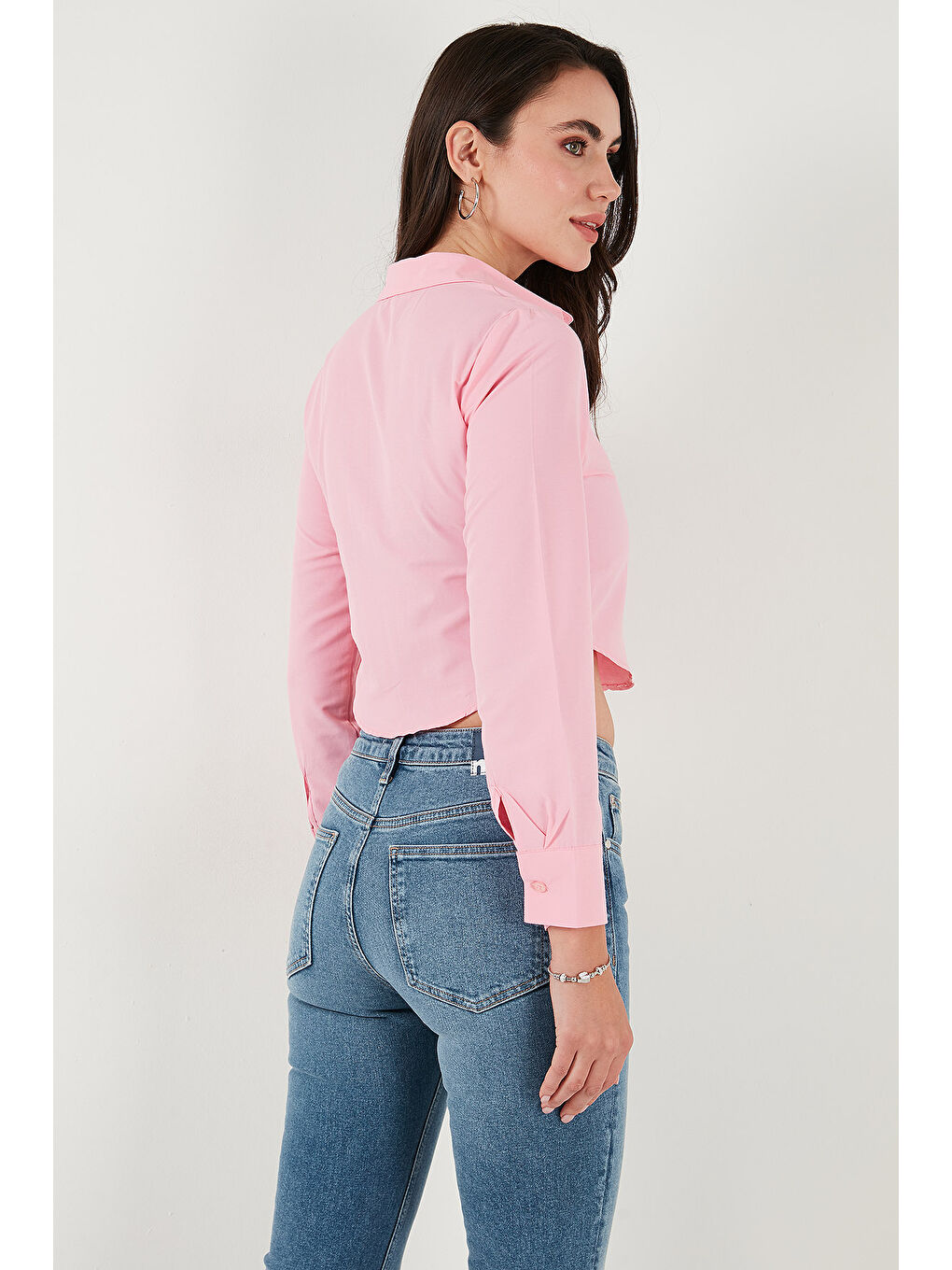 Pembe Pamuk Karışımlı Slim Fit Uzun Kollu Crop Gömlek 6777336-6