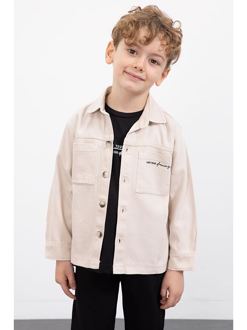 Ekru Krem Yazılı Düğmeli Gömlekli Erkek Çocuk Pantolonlu 3lü Takım 23370-1