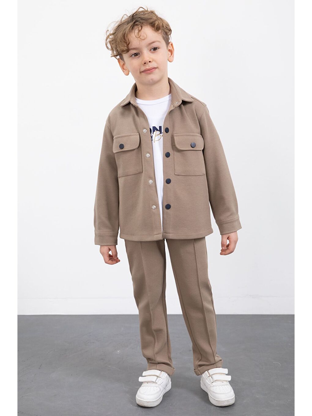 Kahverengi Çıtçıtlı Gömlekli Erkek Çocuk 3lü Tişörtlü Takım 23382