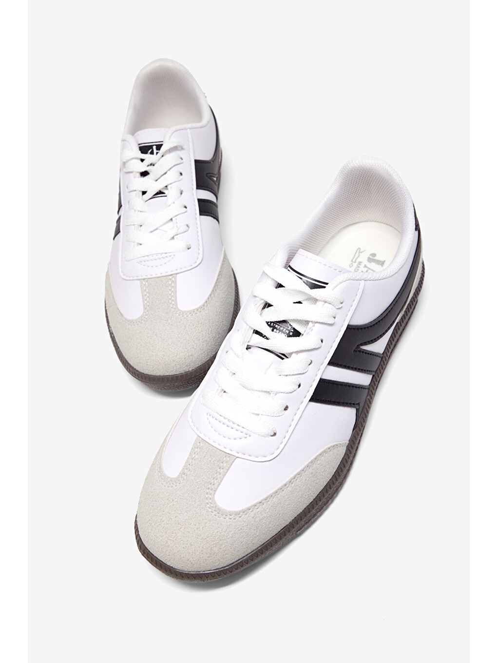 Kadın Beyaz Siyah Rahat Kalıp Nefes Alabilen Sneaker-2