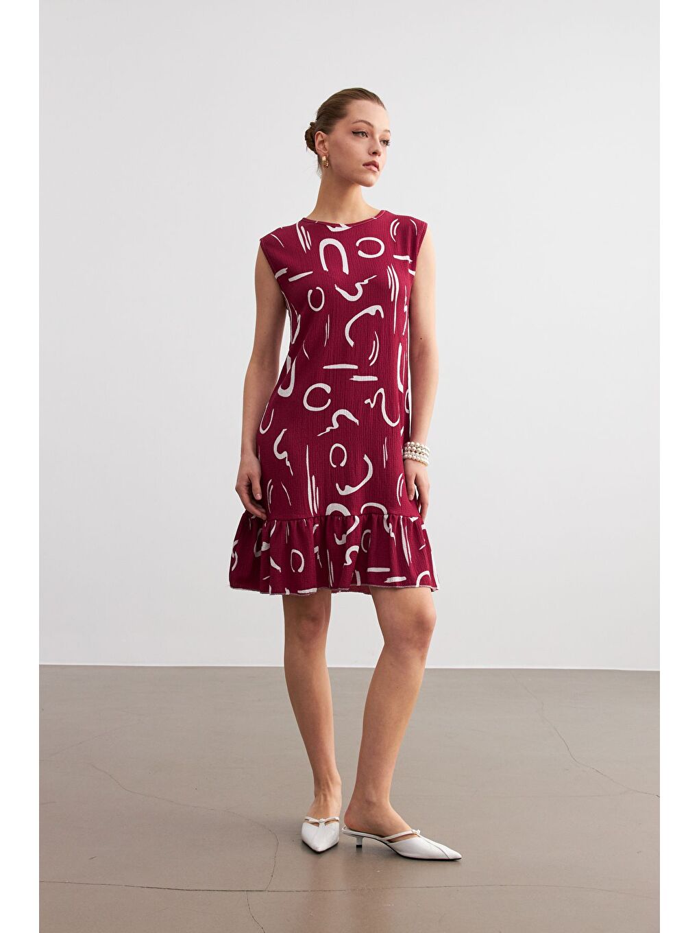 Kadın Bordo Desenli Kolsuz Mini Krinkıl Elbise-2