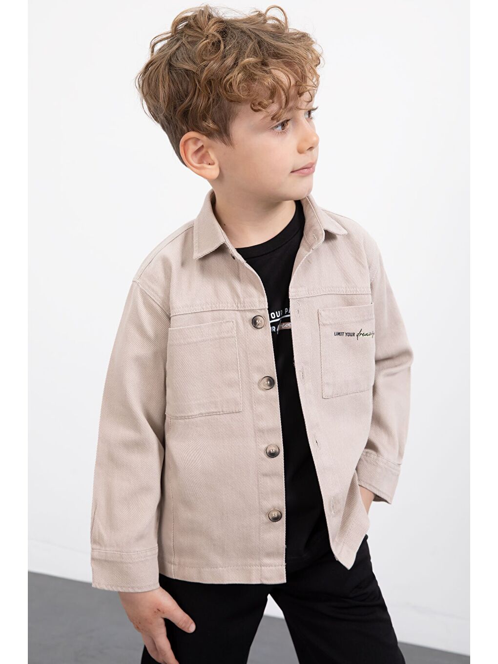 Bej Yazılı Düğmeli Gömlekli Erkek Çocuk Pantolonlu 3lü Takım 23373-3