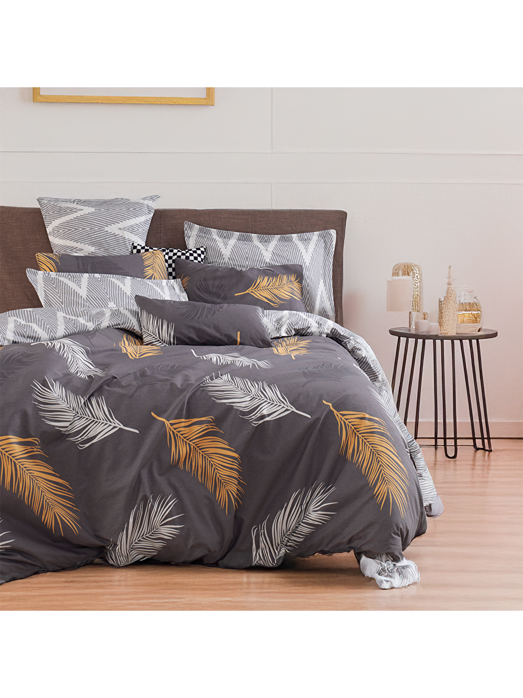 Nevresim Takımı Tek Kişilik Baskılı Olivia Altın-Gri