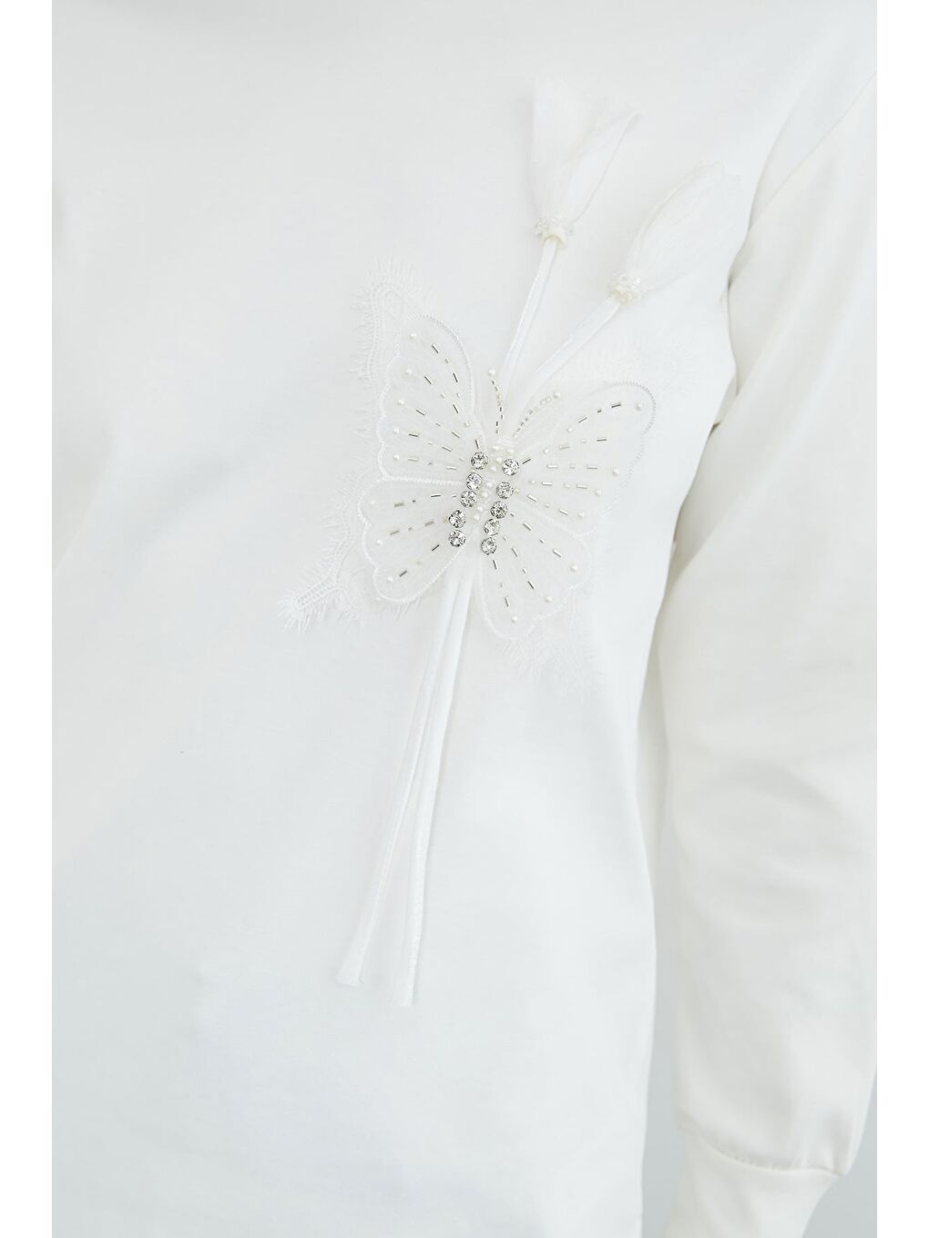 Ekru Fullamodest Kelebek Nakışlı Taşlı Bisiklet Yaka Tunik-4