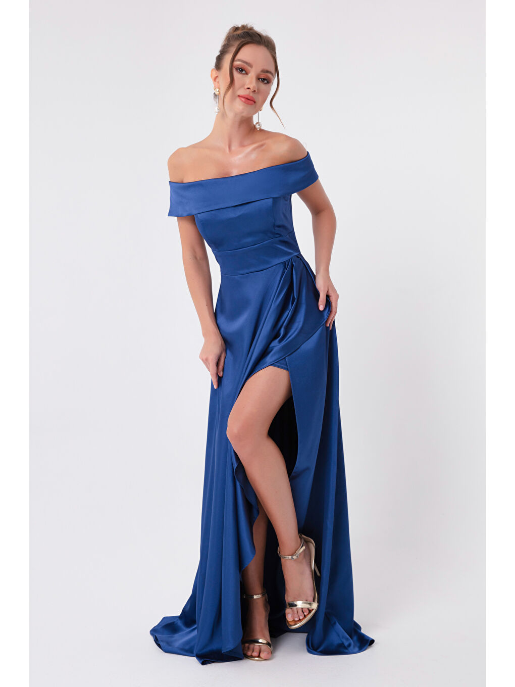 Kadın İndigo Kayık Yaka Saten Abiye & Mezuniyet Elbisesi-1