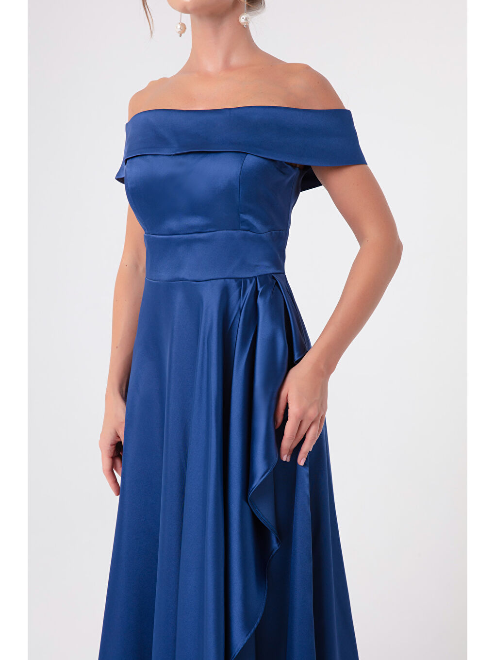 Kadın İndigo Kayık Yaka Saten Abiye & Mezuniyet Elbisesi-2