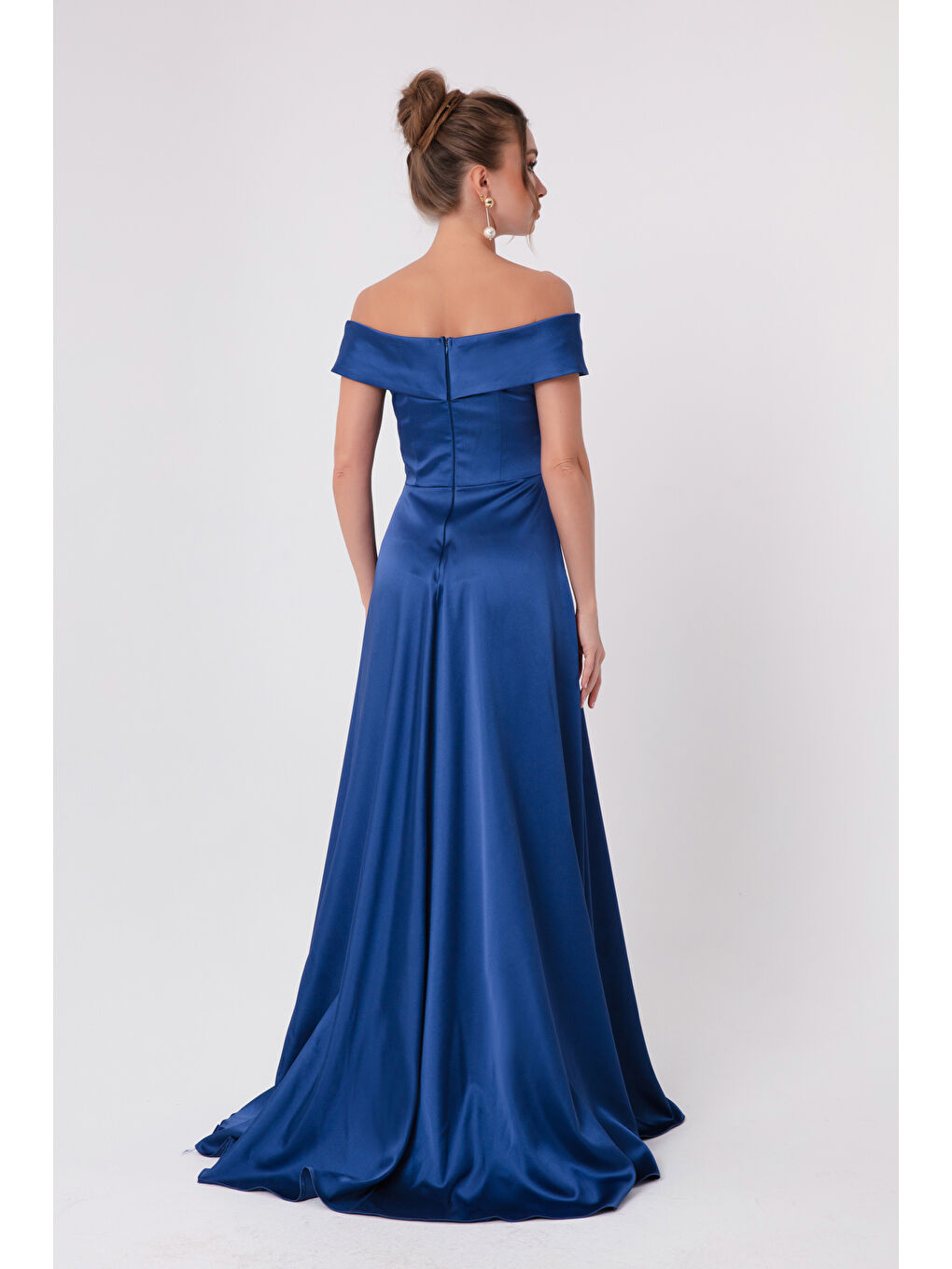 Kadın İndigo Kayık Yaka Saten Abiye & Mezuniyet Elbisesi-4