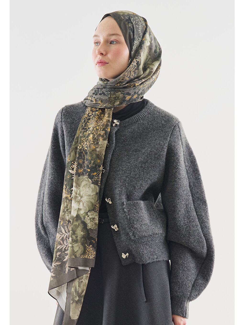 Gri SOFT HIBISCUS DESENLİ PAMUK VİSKON ŞAL FÜME-1
