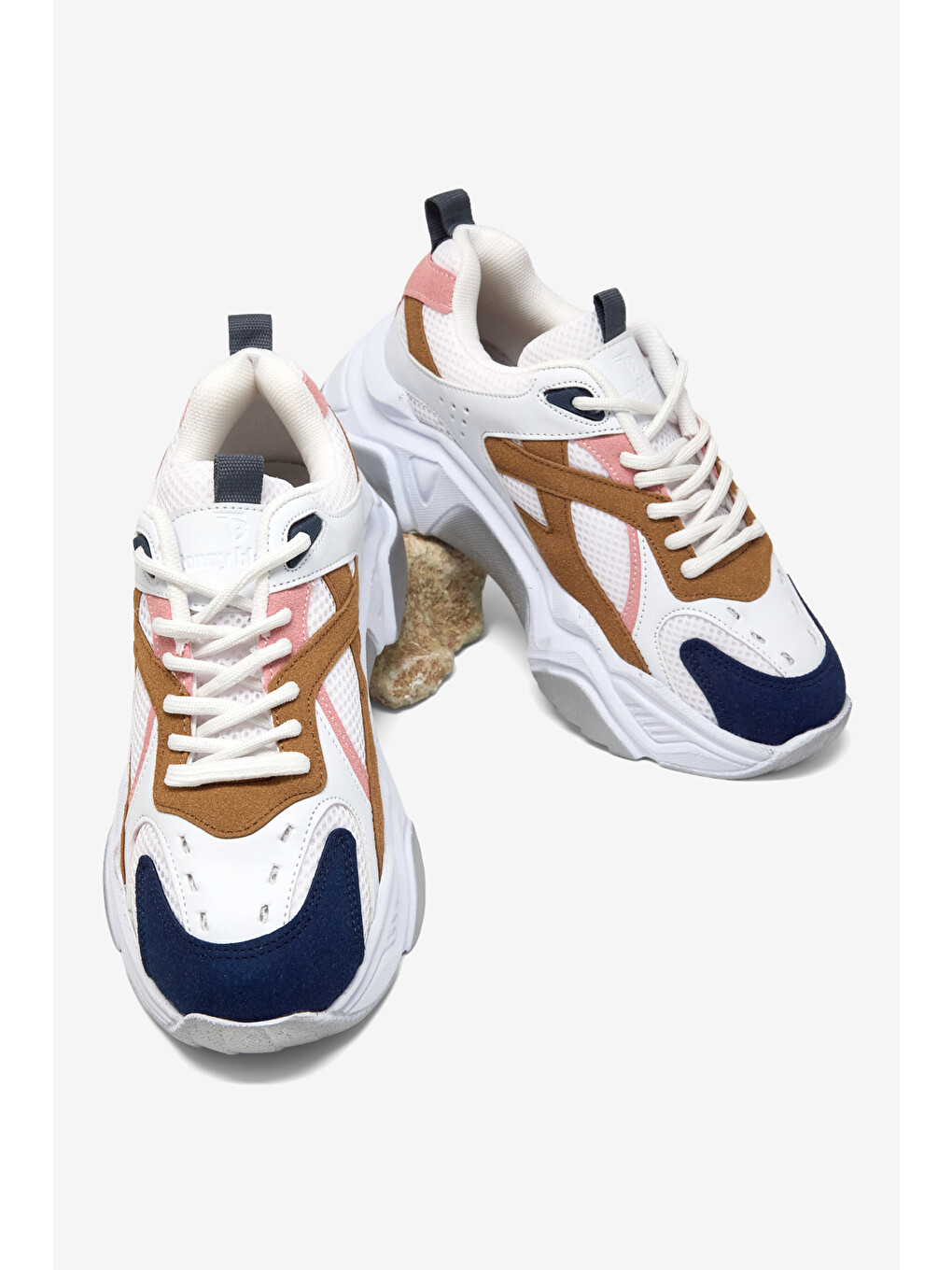 Kadın Beyaz Mavi Kahve Rahat Kalıp Poli Taban Bağcıklı Sneaker-3