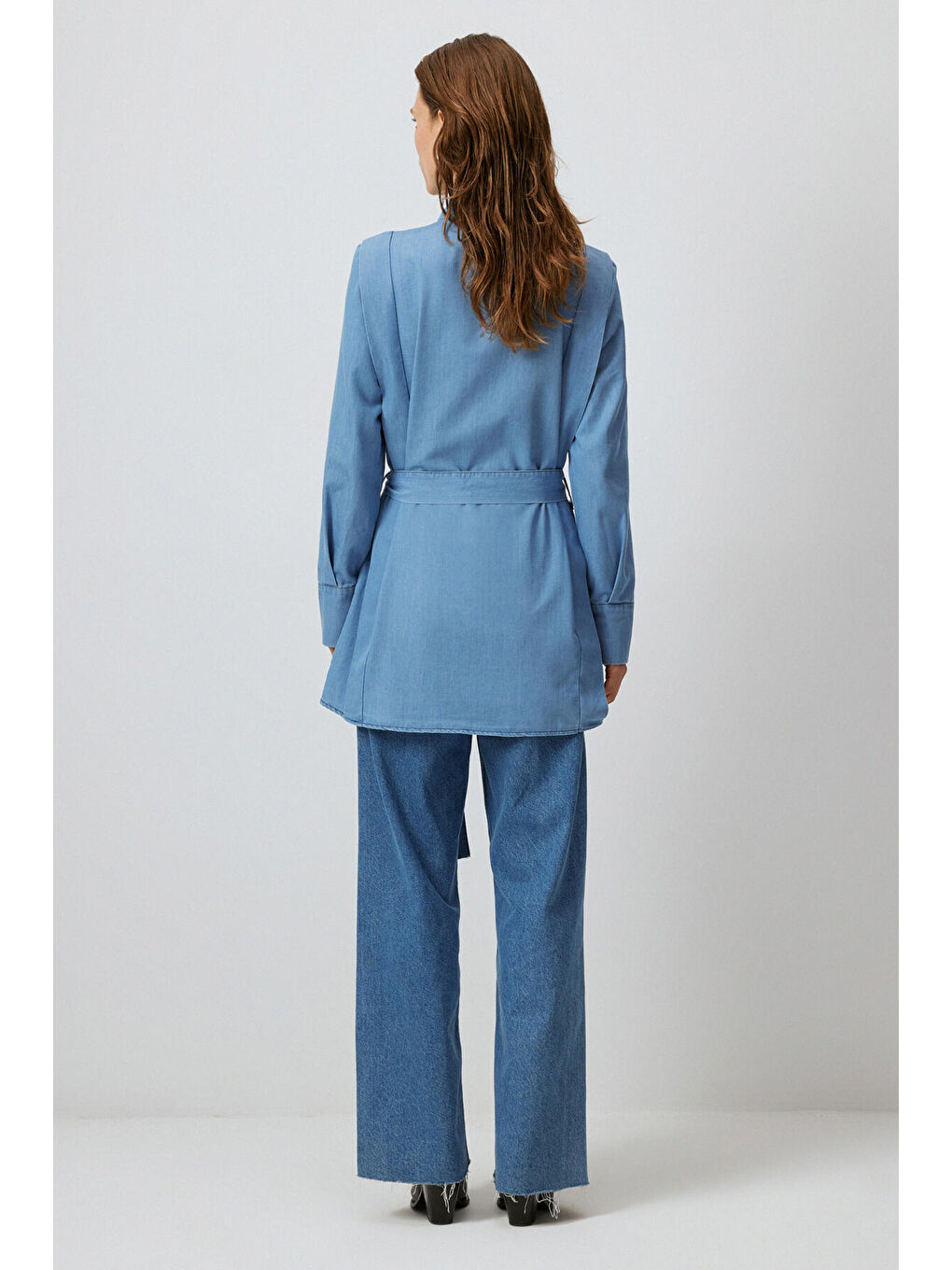 Mavi Belden Bağlamalı Denim Gömlek-3