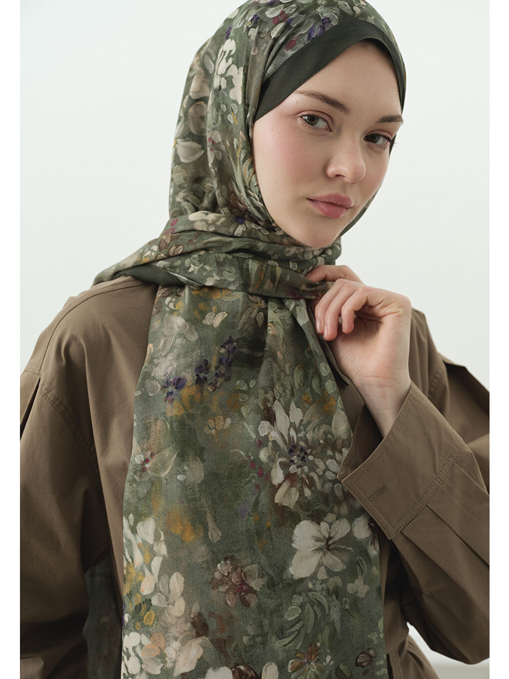 Yeşil DARK BEAUTY DESENLİ PAMUK VİSKON ŞAL ÇAĞLA-1