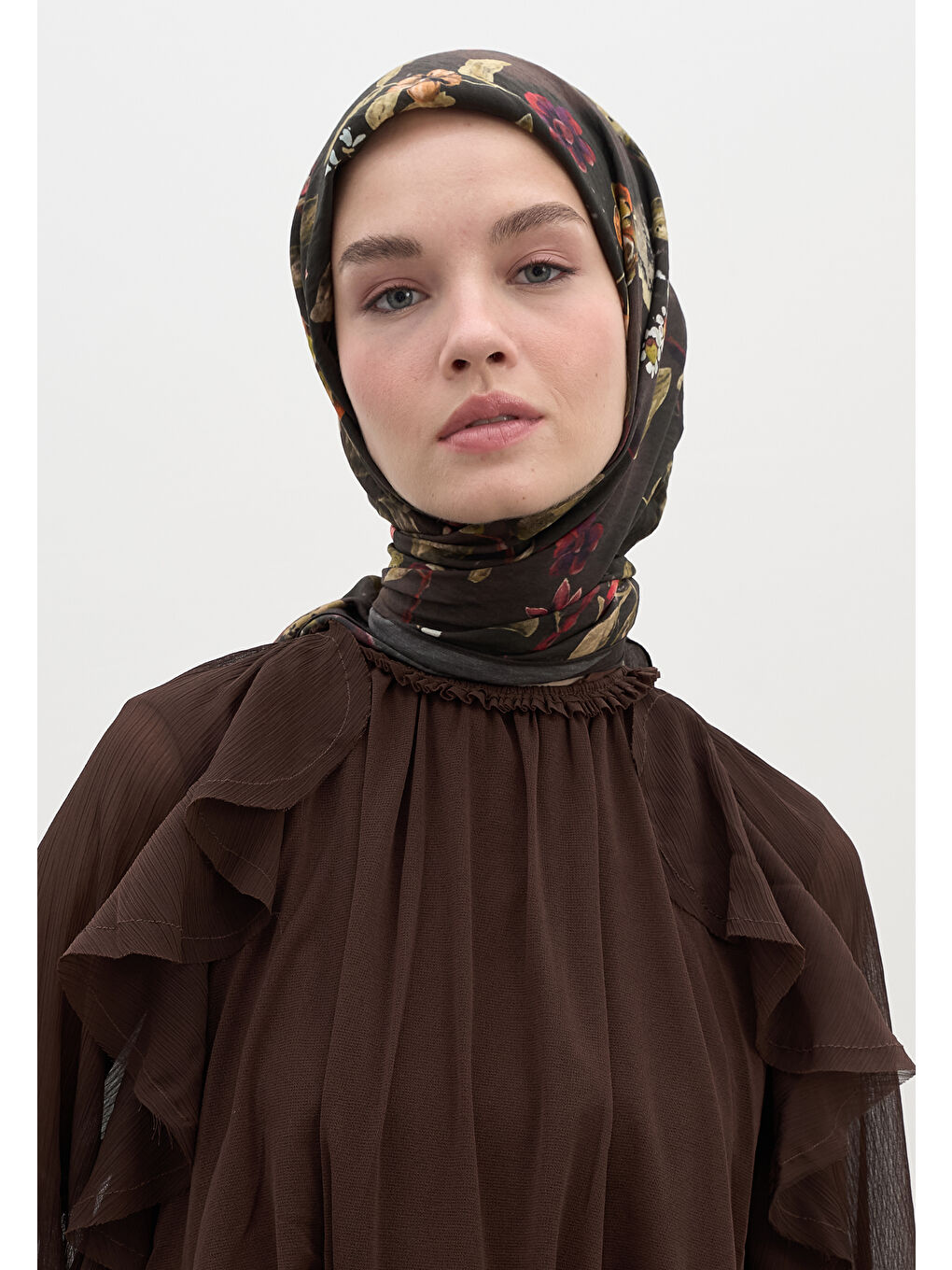 Kahverengi Flower Rain Desen Pamuklu Viskon Eşarp Acı Kahve-1