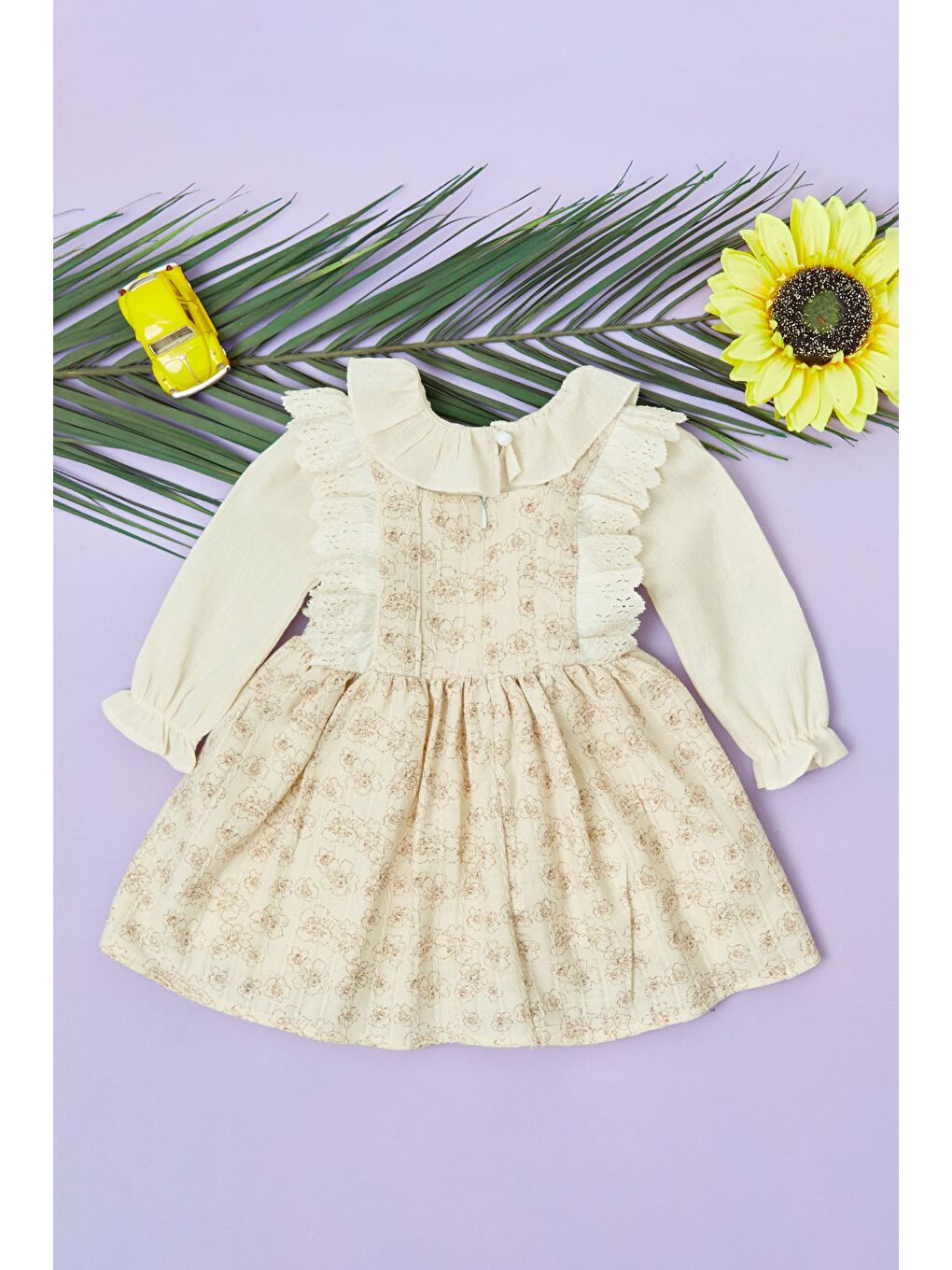 Bej Tavşan Aksesuar Detaylı Gömlekli Kız Çocuk Elbise-2