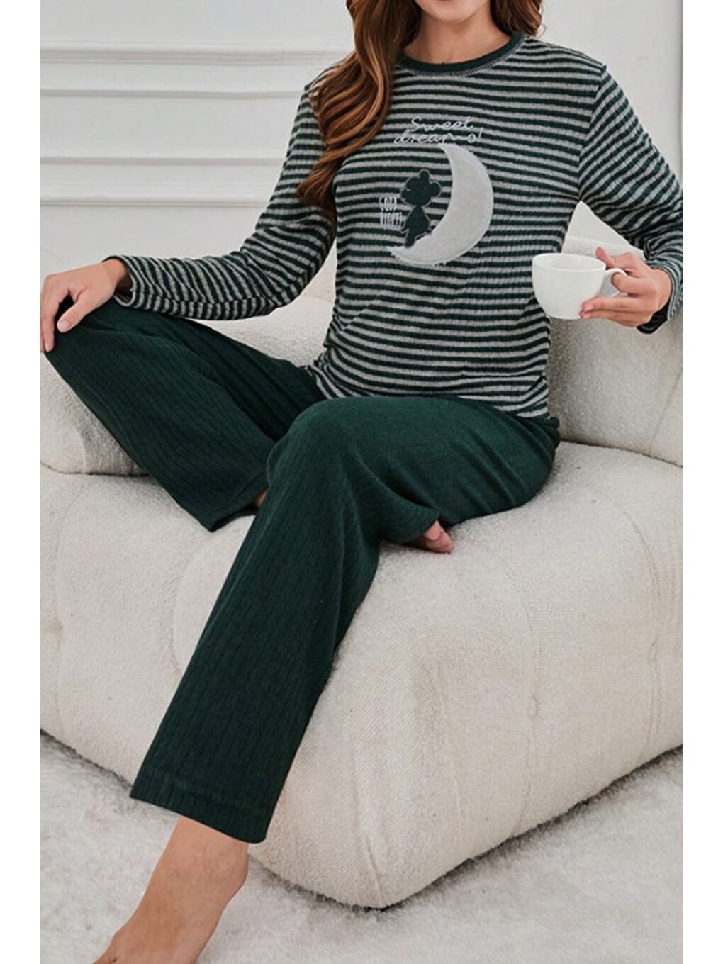 Yeşil Çizgili Lazy Day Baskılı Bisiklet Yaka Pijama Takımı-1