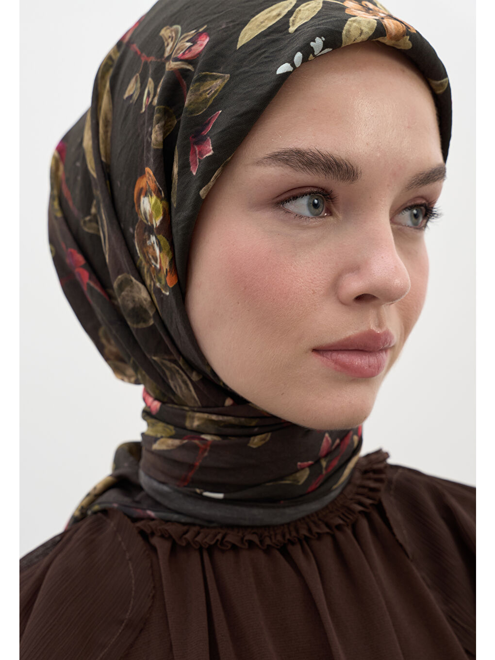 Kahverengi Flower Rain Desen Pamuklu Viskon Eşarp Acı Kahve-2