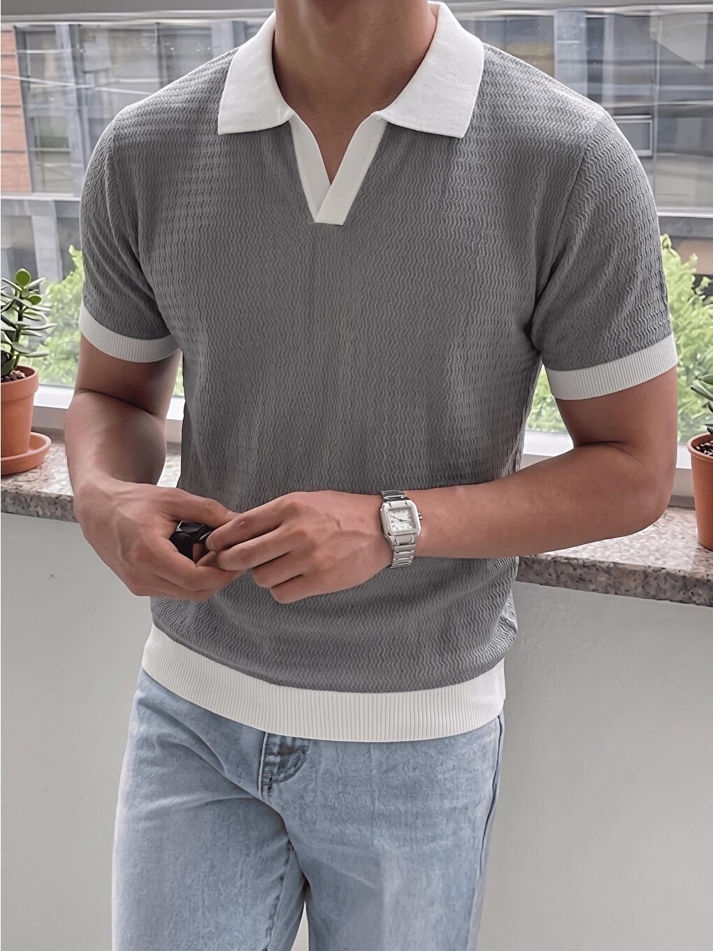 Gri Cube Erkek Slim Fit Jakarlı Polo Yaka Triko Tişört - Kontrast Şeritli Örme Buklet-1