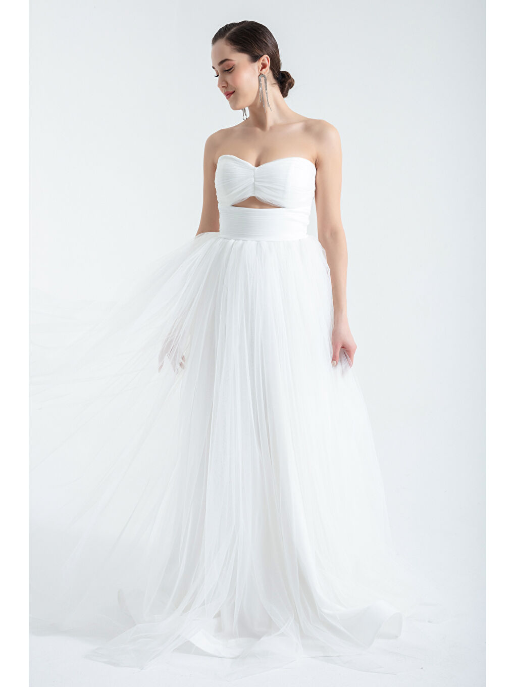 Kadın Beyaz Straplez Tül Abiye Elbise-2