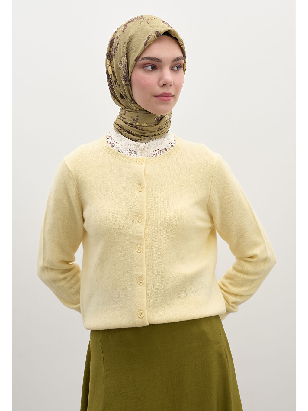 Garden Joy Desen Pamuklu Viskon Eşarp Haki