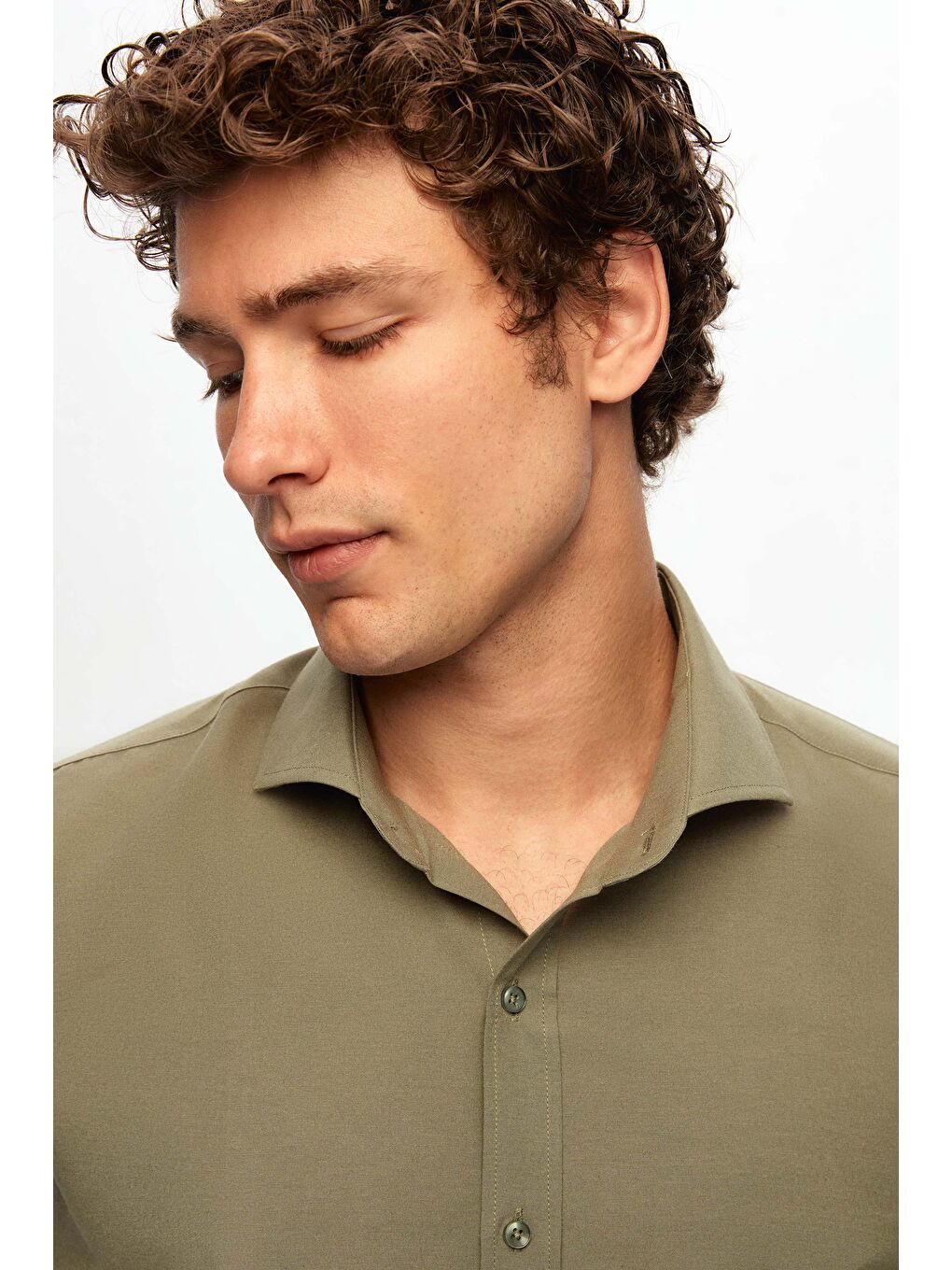 Slim Fit Haki İtalyan Yaka Dar Kesim Klasik Kravatlık Uzun Kol Kolay Ütülenebilir Gömlek-2