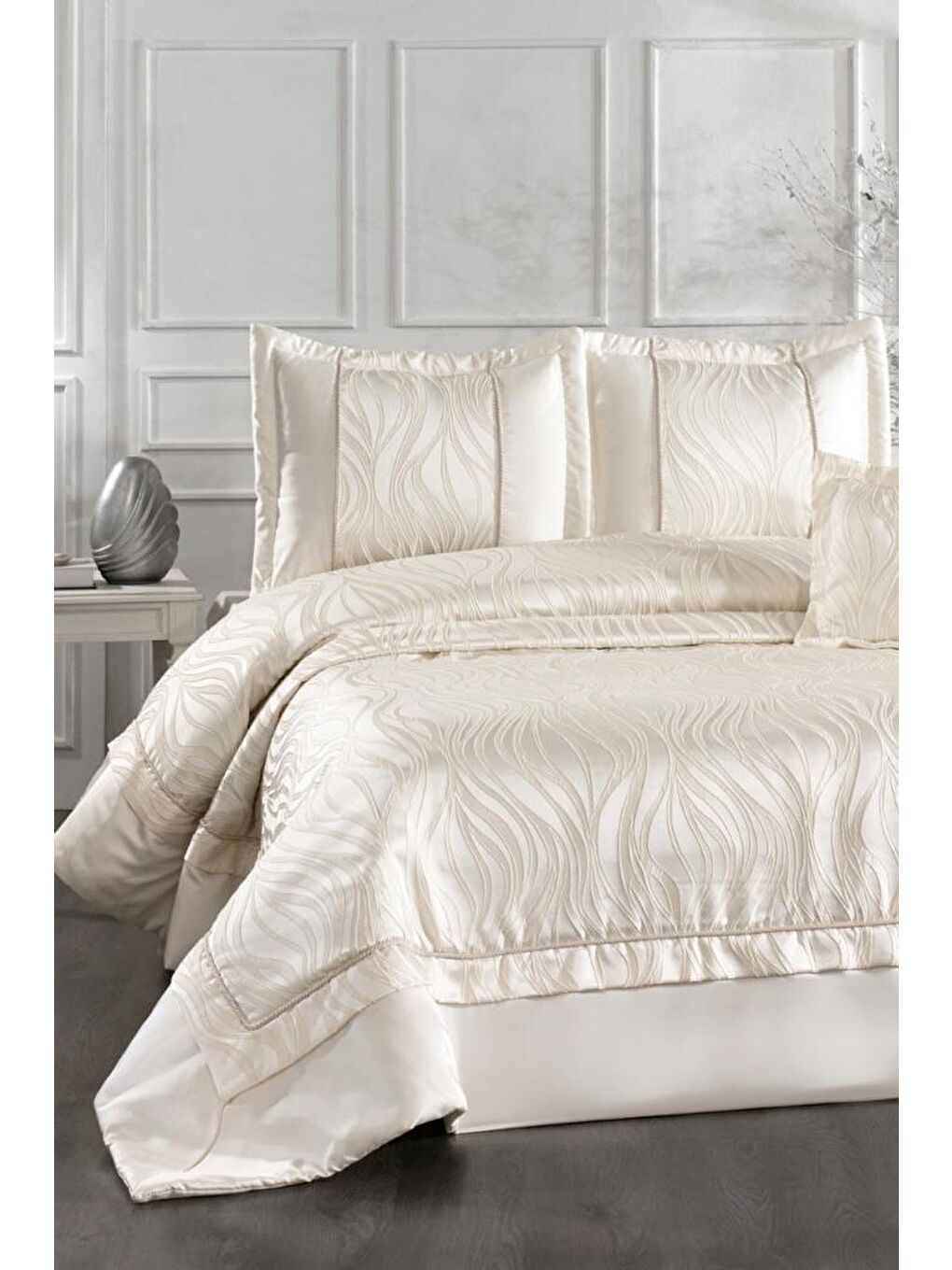 Ekru Fides Elyaf Dolgulu Çift Kişilik 250x255 Cm Yatak Örtüsü Krem