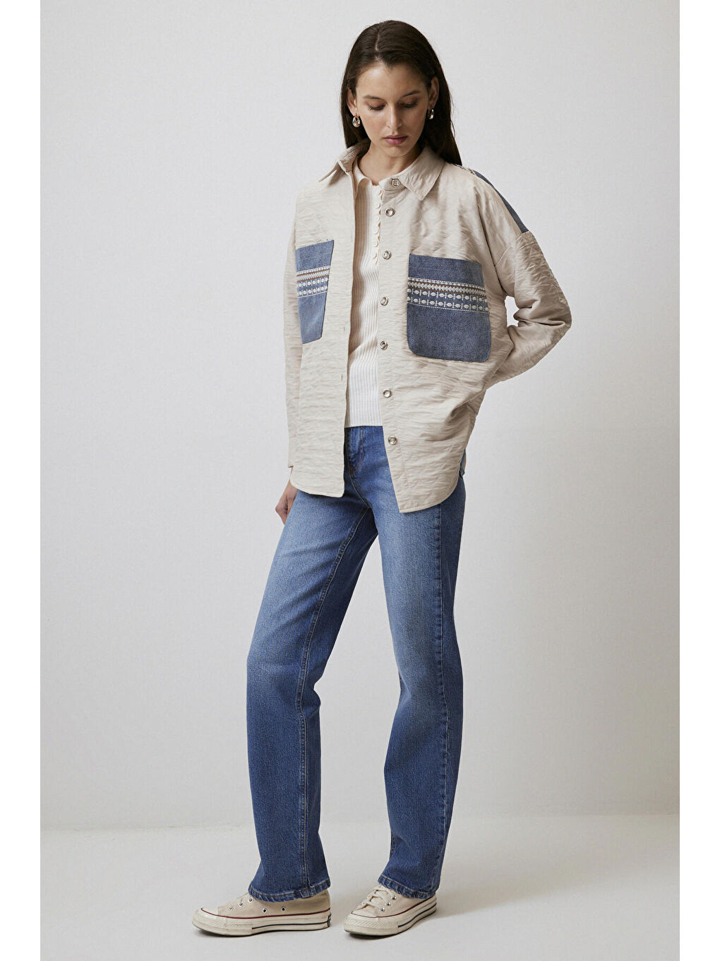 Bej Arkası Nakışlı Kapitone Ceket-1