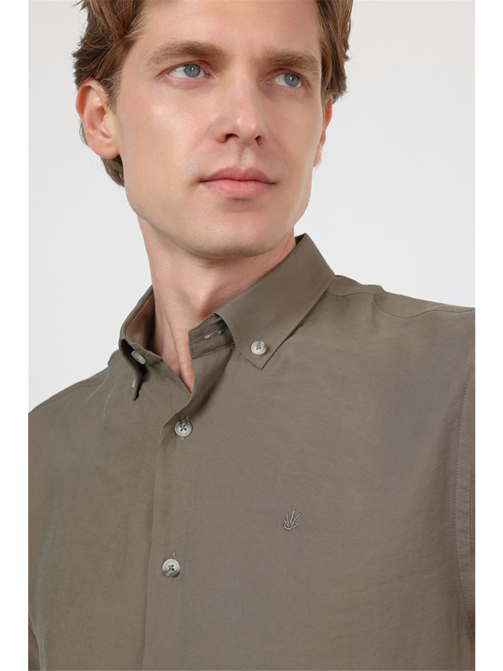 Haki Düğmeli Yaka Uzun Kol Cepsiz Slim Fit Modal Gömlek 1004260162-3