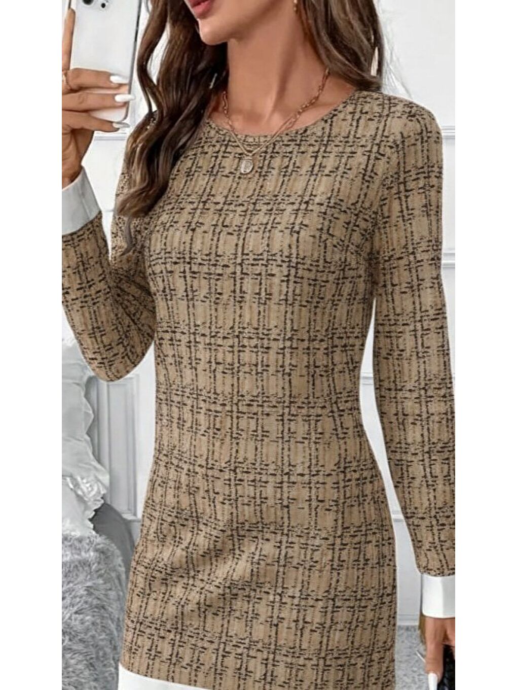 Bej Kadın Uzun Kollu Yuvarlak Yaka Etek Ucu şerit Detaylı Mini Dokuma Elbise-1