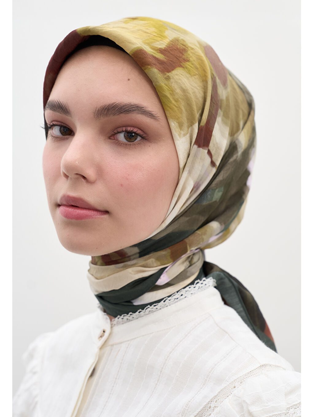 Gardenıa Desen Pamuklu Viskon Eşarp Haki-3