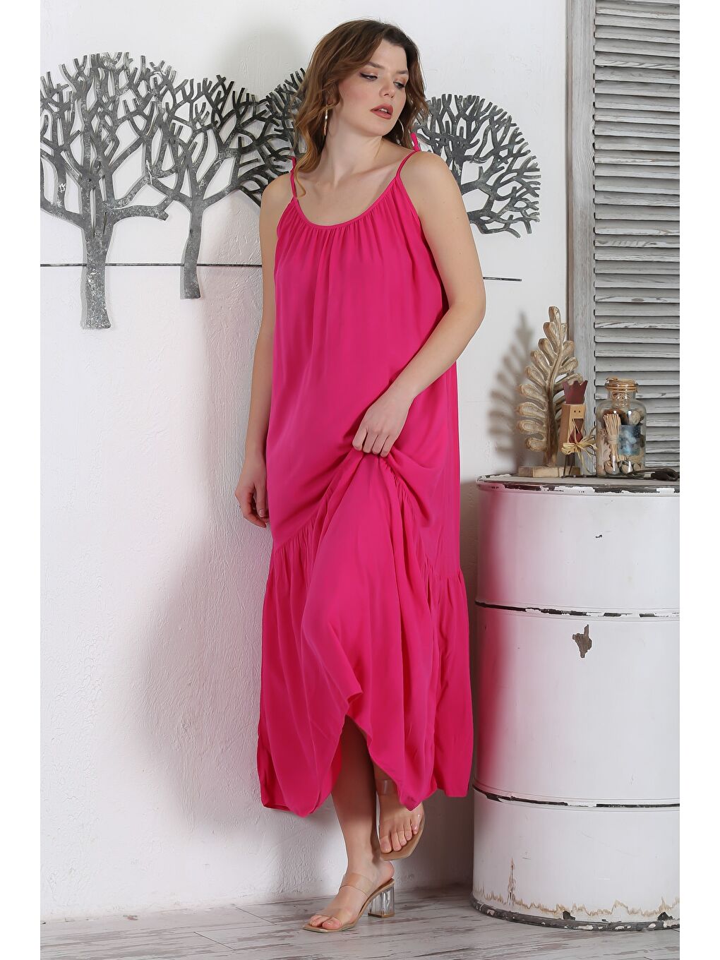 İtalyan Pembe Askılı Etek Ucu Fırfırlı Casual Dokuma Elbise 130 62-2