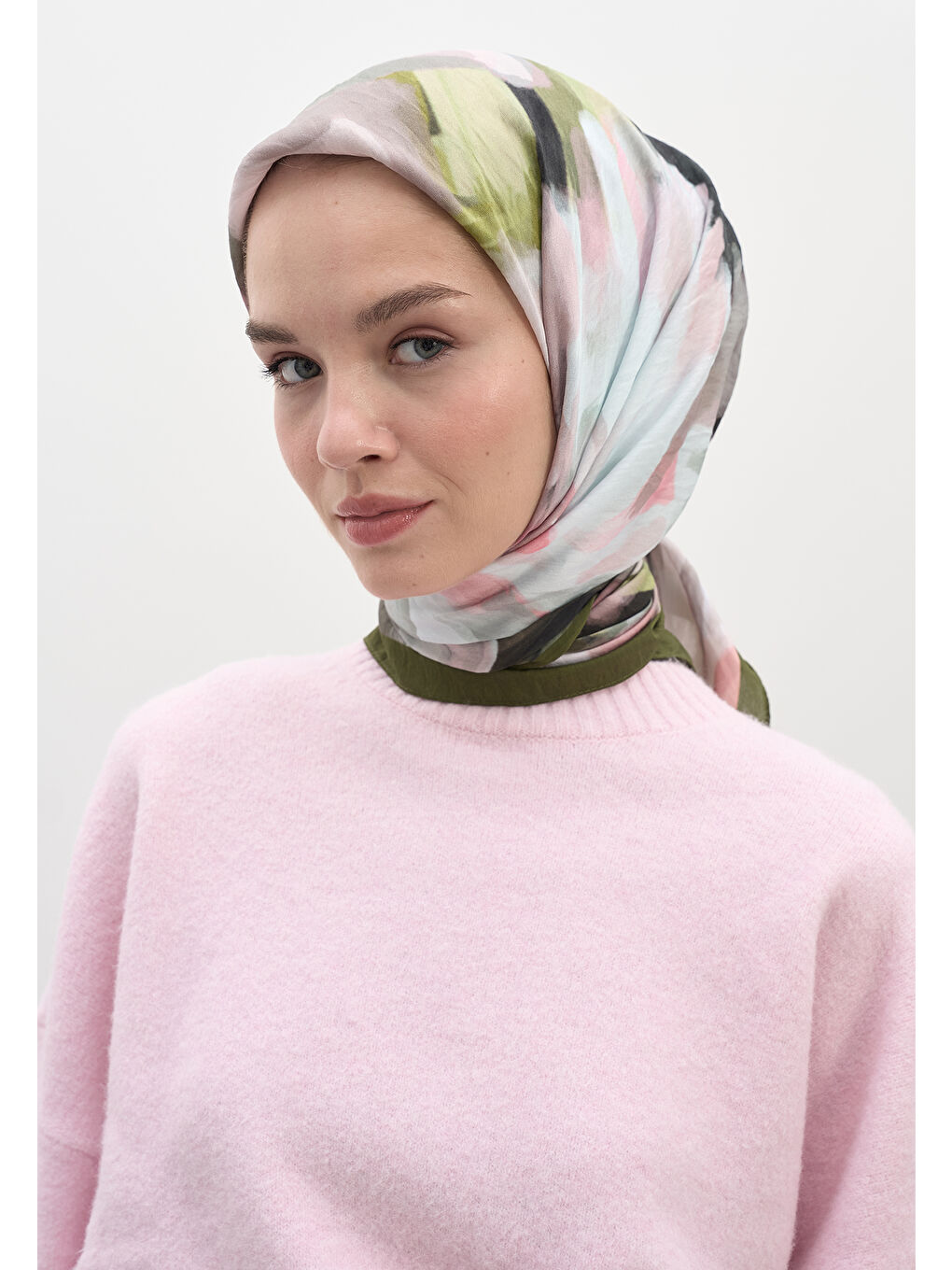 Gardenıa Desen Pamuklu Viskon Eşarp Yeşil-1