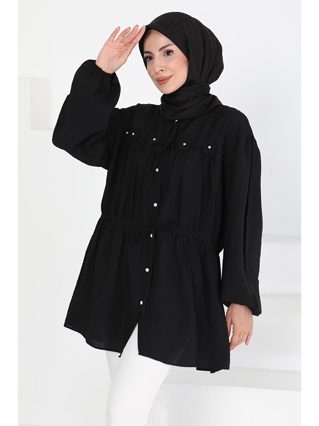 Çiçek İnci Detaylı Tunik Siyah - 27273